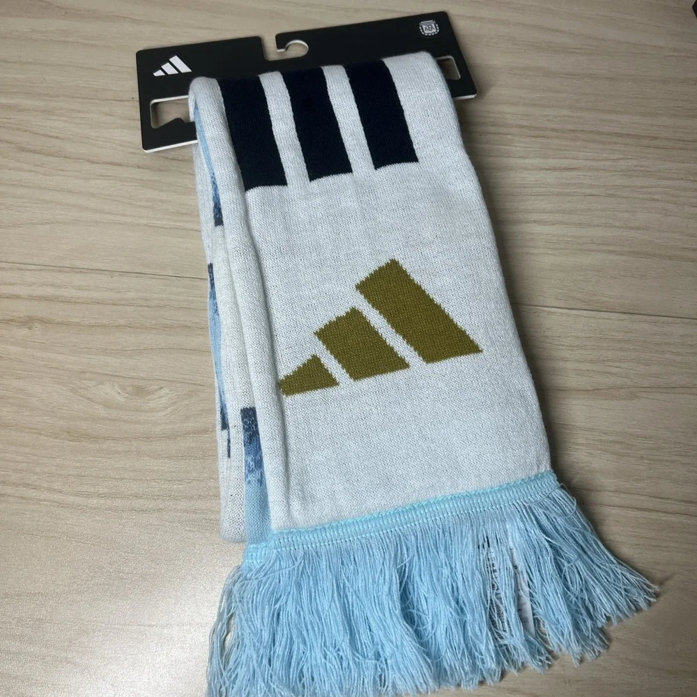 Adidas Argentina National Team 26  Football Scarf -Adidas KE1385- World Cup 2026